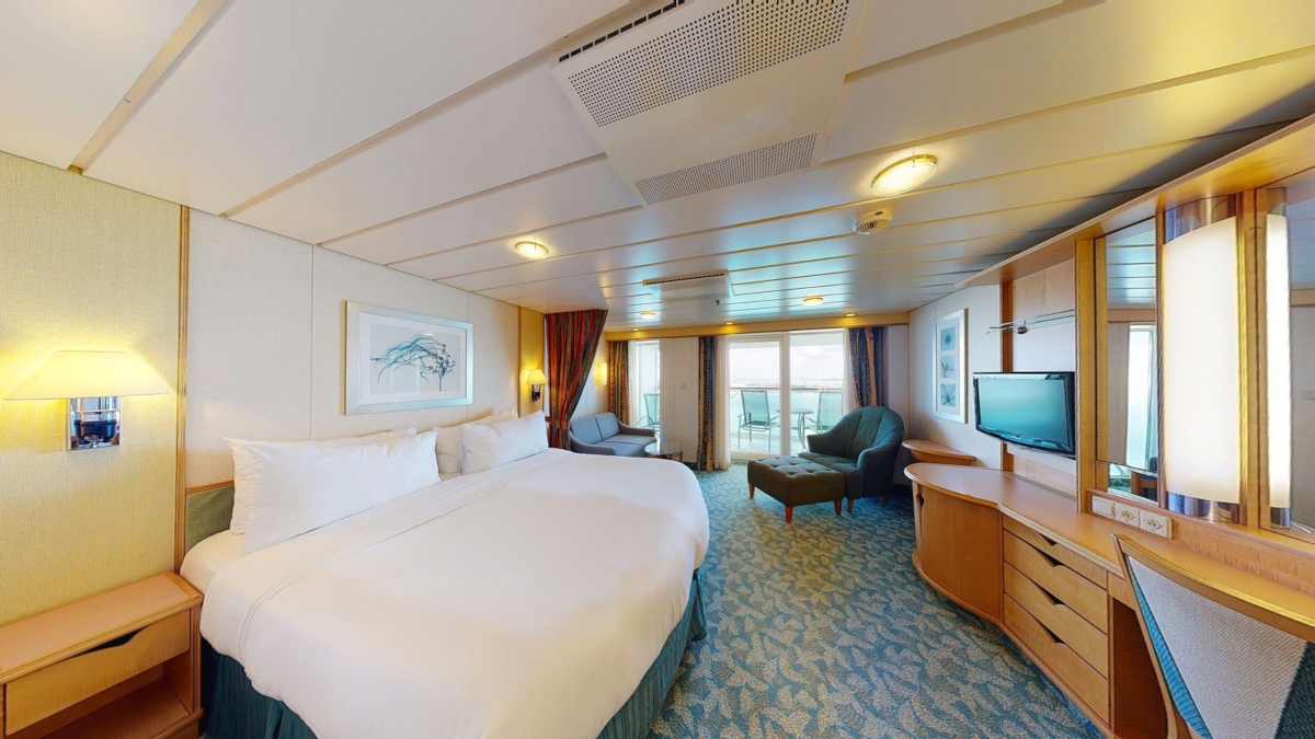 MyCruise Royal-Caribbean-Cruise-Line Independence-of-the-Seas Kahytter Suite JS2